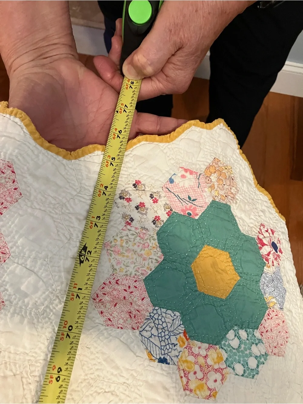 Vintage Grandmothers Flower Garden Patchwork Quilt Multicolor Flowers Queen Size